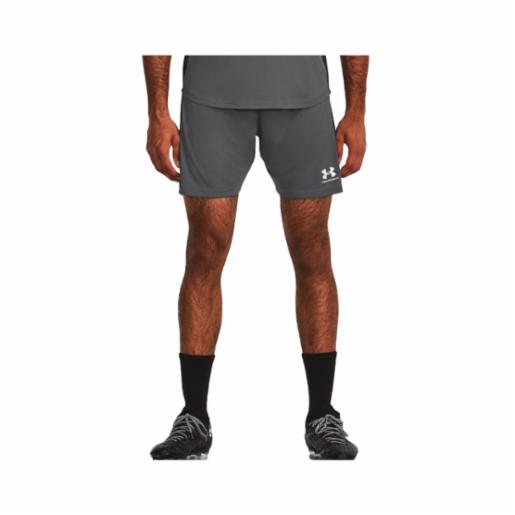 Shorts Running Hombre Under Armour Challenger Gris/Blanco